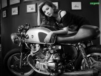 nguoi-mau-honda-cafe-racer-o-sai-gon